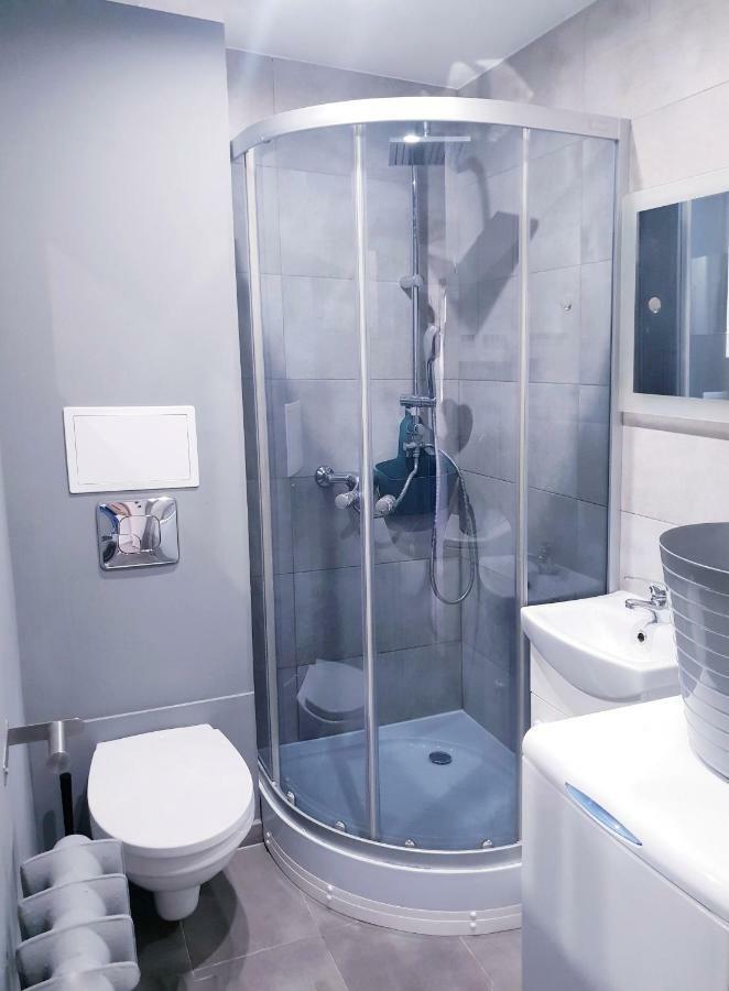 Apartament Walbrzych Bagian luar foto