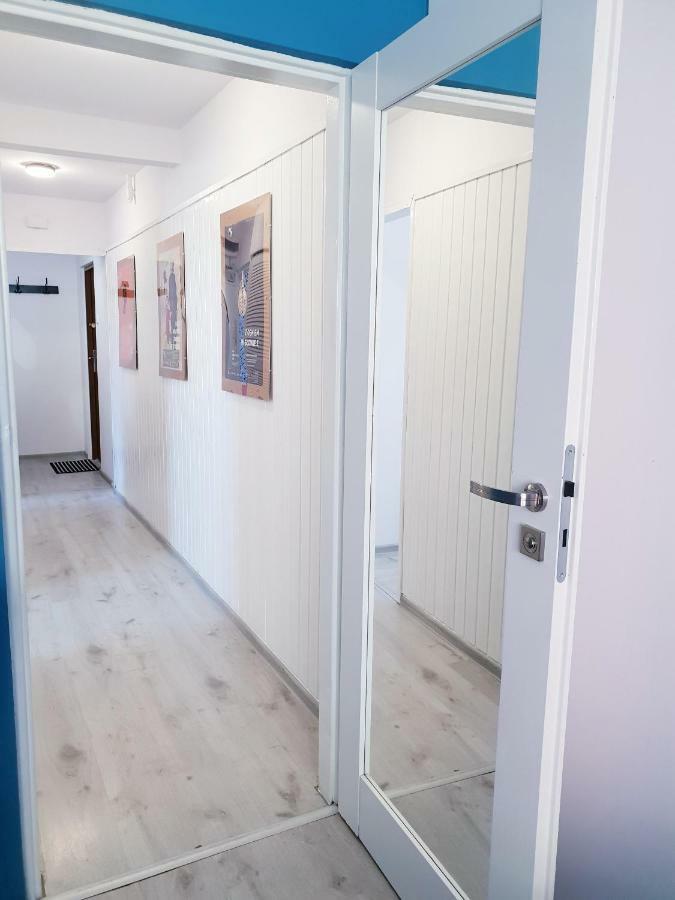Apartament Walbrzych Bagian luar foto