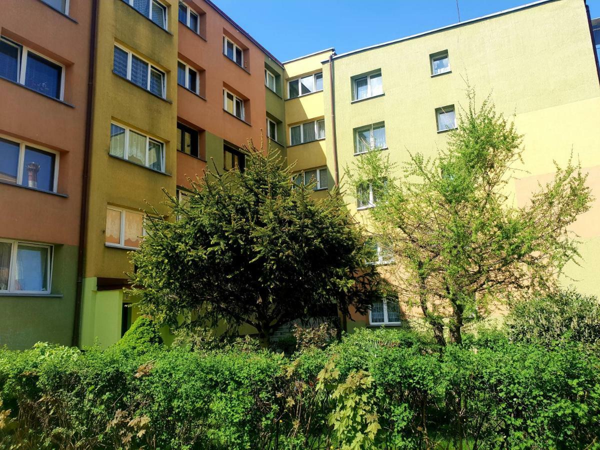 Apartament Walbrzych Bagian luar foto