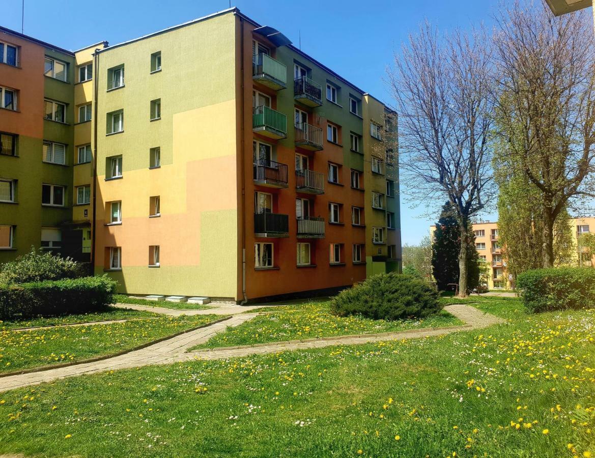 Apartament Walbrzych Bagian luar foto