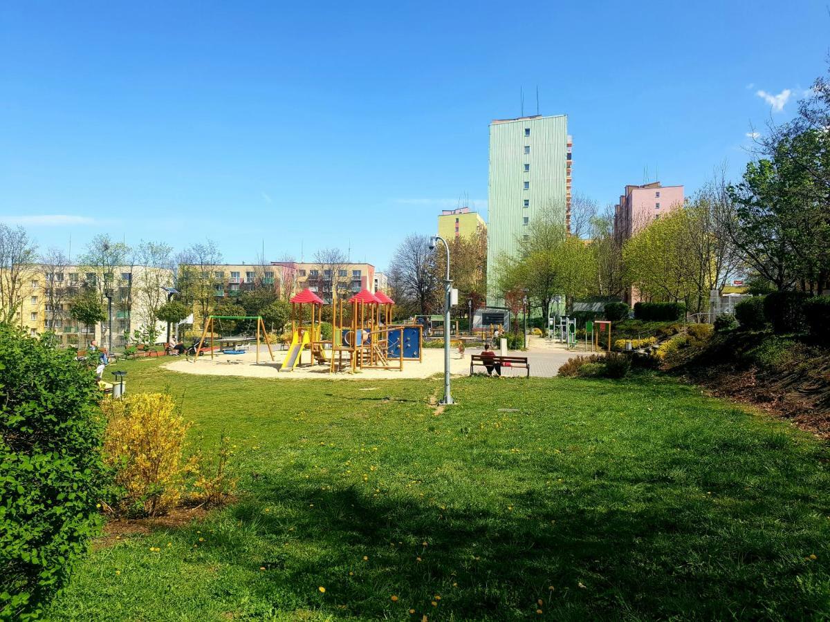 Apartament Walbrzych Bagian luar foto